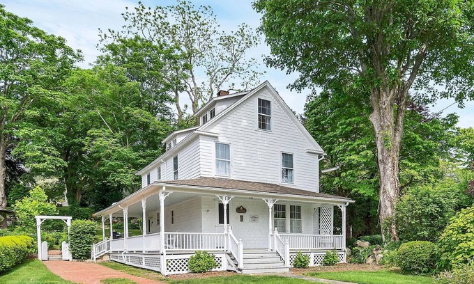 Mystic House | Historic 3BR w/Large Patio/Yard | Downtown Mystic