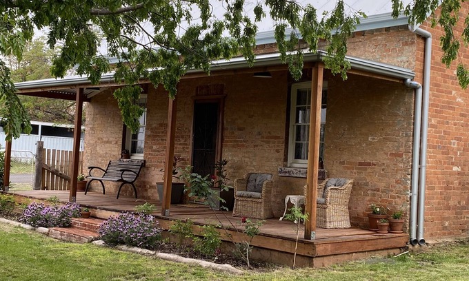 Gulgong House | Historic.