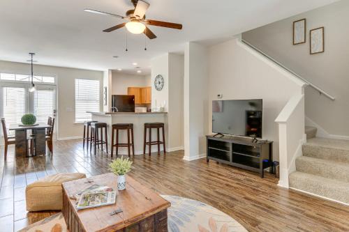 Bluffton House | Historic District Retreat