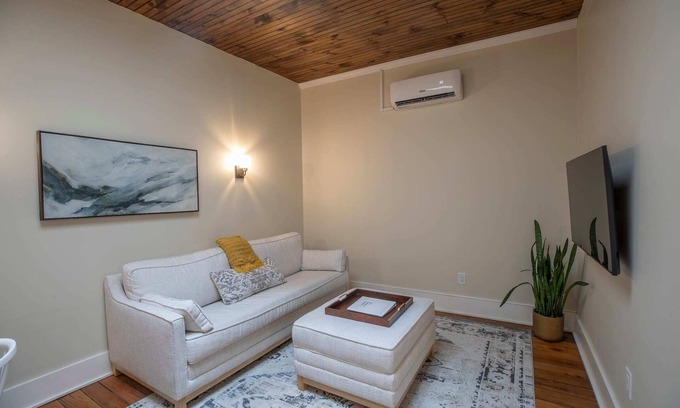 Floyd Apartment | Historic Farmer's Supply Downtown 2bd/1.5bth #203