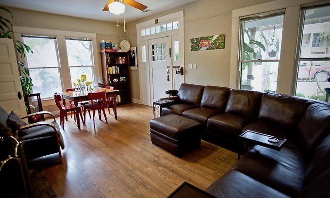 Clarksville House | Historic Harthan
