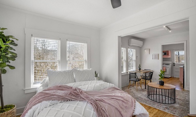 Greater Heights Apartment | Historic Heights Boss Babe Bungalow