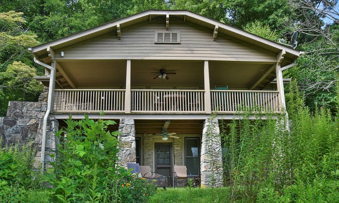 Gerton House | Historic home - views, trails, quiet, near Asheville, Equestrian Center