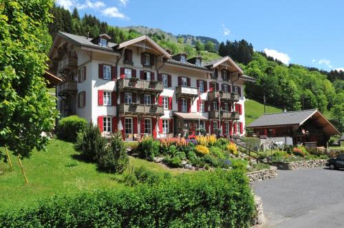 Vers L'Eglise Hotel | Historic Hotel du Pillon