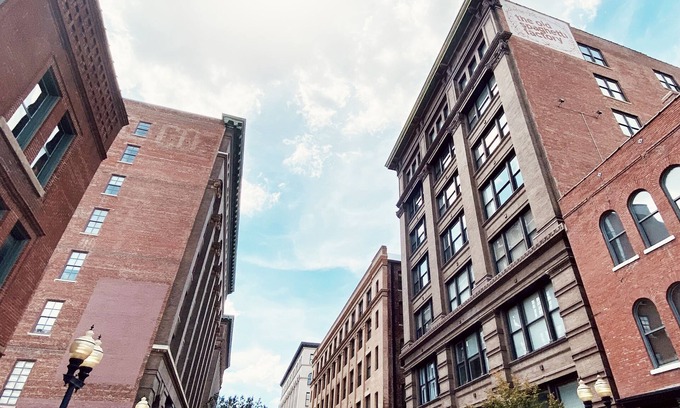 Garment District Apartment | Historic Loft at Soho Kansas City