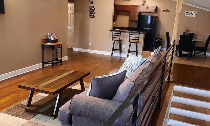 Mid-City Condo | Historic Mid City