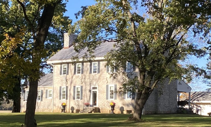 Paris House | Historic Mt Lebanon, The Governor’s Estate