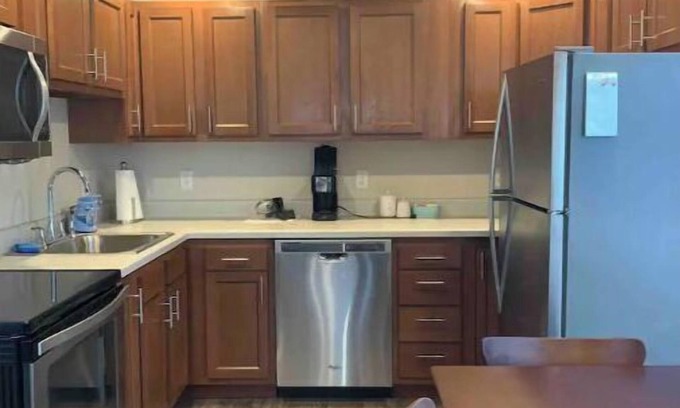 Dubuque Apartment | Historic oasis next to spa in downtown Dubuque