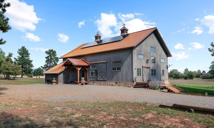 Durango House | Historic Property, 1860's Barn, Cold A/C, 12 Minutes to Downtown Durango!