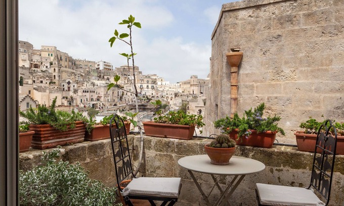 Sasso Caveoso House | Historic residence of Brunella