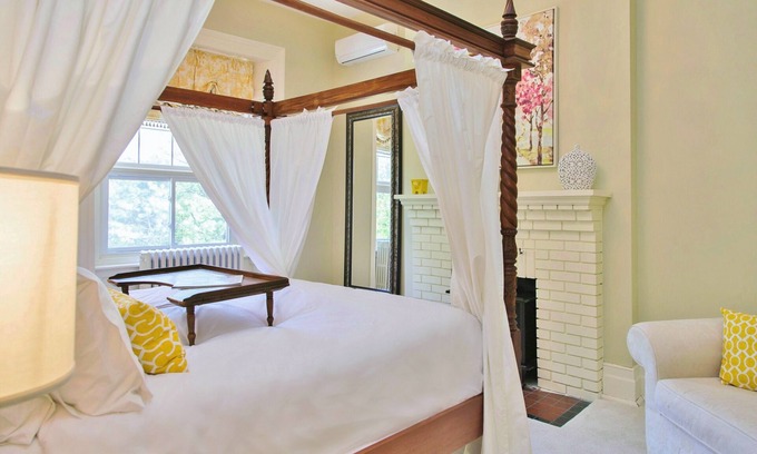 Kingston Apartment | Historic & Spacious Two-Bedroom Luxury Suite