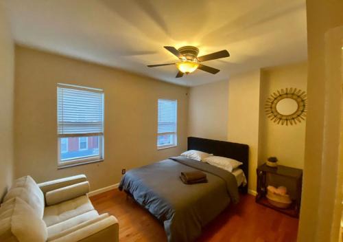 Newbold Apartment | Historic Townhouse Oasis with En-suite Bathroom