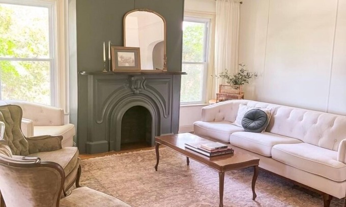 Eureka House | Historic Victorian Charm 5 bedroom 2 Bath. EV Charging