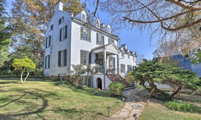 Warrenton House | Historic Warrenton Home w/Patio & Hot Tub!