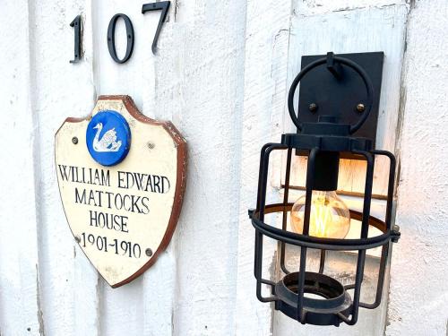 Swansboro House | Historic Waterfront, Downtown, Boat Slip Avail