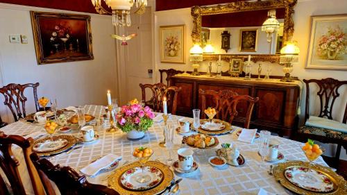 Old Town Historic District Bed & Breakfast | Historic Wilson-Guy House