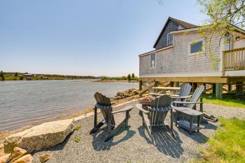 Winter Harbor House | Historic Winter Harbor Cottage with Waterfront Views
