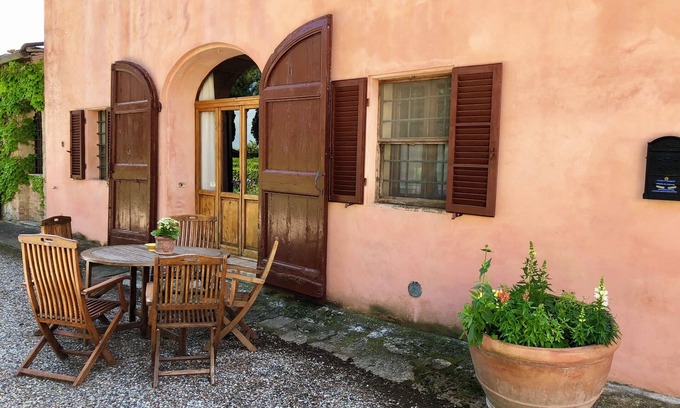 Ville di Corsano Apartment | Historical property in a Tuscan movie setting