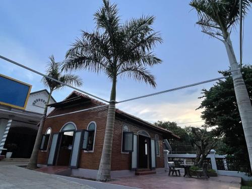 Chau Duc Hotel | Hoàng Gia 2 Hotel