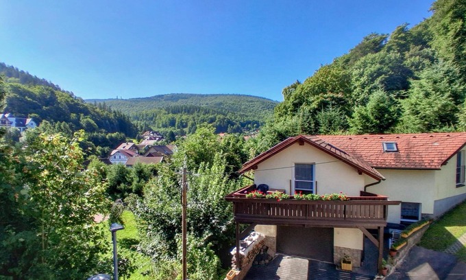 Winterstein House | Holiday home by the Rennsteig with nice views