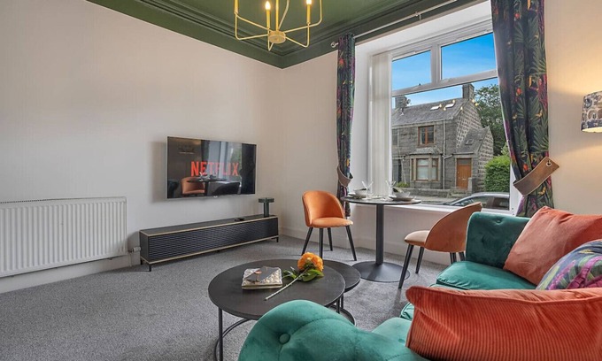 Central Aberdeen Apartment | Holburn Street Apartment | Grampian Lettings