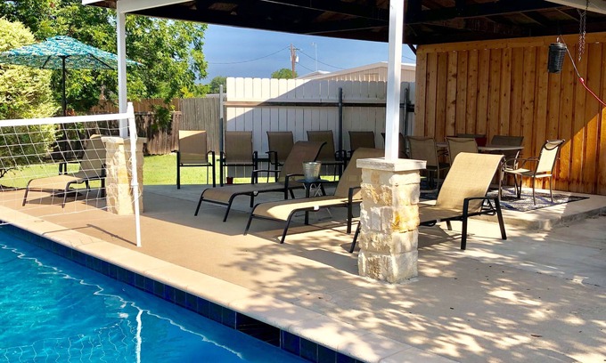 Edgewood Bed & Breakfast | Holder House Rentals
