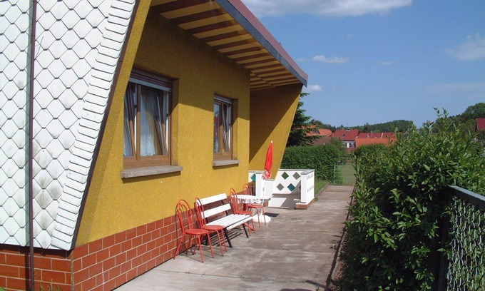 Leinatal House | Holiday Home 'Haus Am Candelaber' with Private Terrace and Private Garden