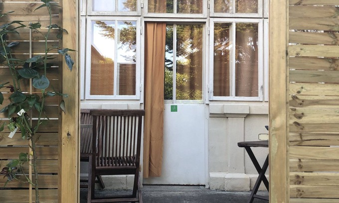 Saint-Germain-de-Lusignan House | Holiday Home 'La Maison Saint-Germain' with Private Terrace, Private Garden and Wi-Fi