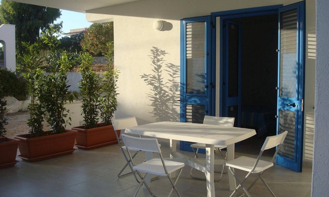 Marina di Felloniche House | Holiday apartment Leuca for 1 - 2 persons with 1 bedroom - Holiday house