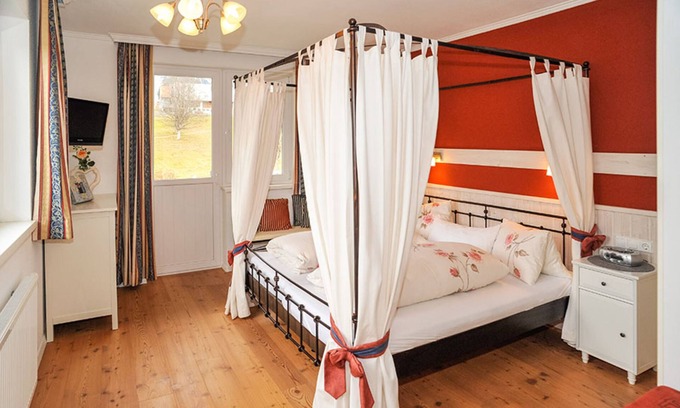Ramsau am Dachstein Apartment | HOLIDAY APARTMENTS IN THE LANDHAUS BERGRAST - ERZHERZOG JOHANN APP. 2nd