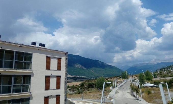 Latas Apartment | Holiday apartment Javierre del Obispo for 2 - 6 persons with 2 bedrooms - Holiday apartment in one o