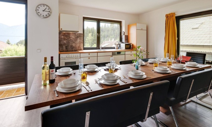 Kotschach-Mauthen Villa | Holiday apartment in Koetschach-Mauthen with sauna