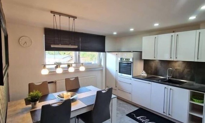 Hinterweidenthal House | Holiday apartment Glockenhorn