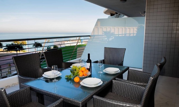 Els Arenals del Sol Apartment | Holiday apartment Arenales del Sol for 1 - 5 persons with 2 bedrooms - Holiday apartment