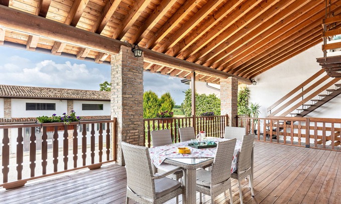 Lonato del Garda Apartment | Holiday Apartment "Cascina Raperonzolo" with Private Terrace, A/C & Wi-Fi
