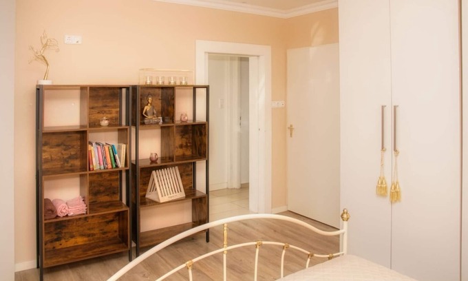 Burglengenfeld Apartment | Holiday Apartment '"Auszeit" with Wi-Fi