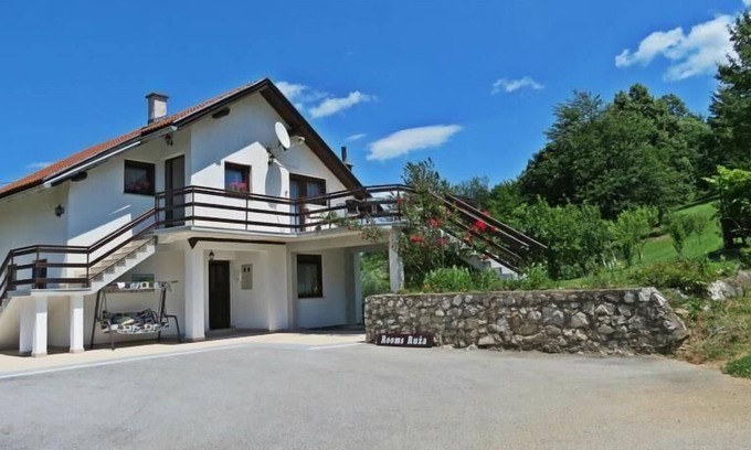 Smoljanac Apartment | Holiday apartment Smoljanac for 1 - 2 persons with 1 bedroom - Holiday apartment in one or multi-fam