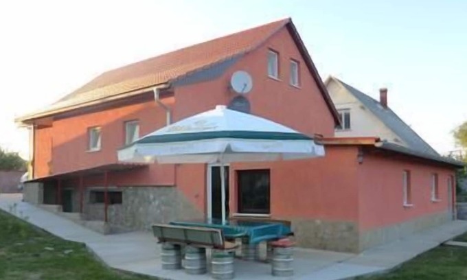 Balatonfokajar Apartment | Holiday apartment Balatonfõkajár for 1 - 2 persons with 1 bedroom - Holiday apartment