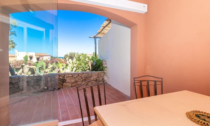 Canneddi Apartment | Holiday Apartment "Appartamentino vista mare 2414" with Terrace