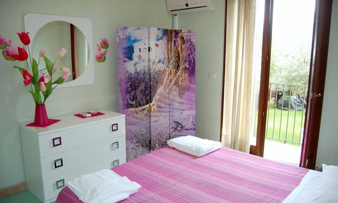 Santa Tecla Apartment | Holiday apartment Acireale for 2 - 4 persons with 2 bedrooms - Holiday apartment in one or multi-fam