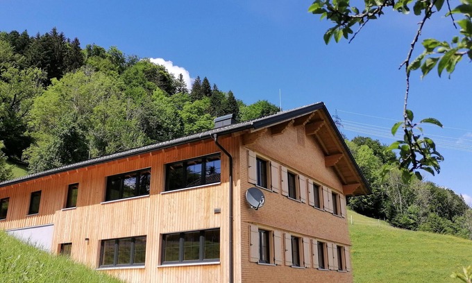 Schwarzenberg Apartment | Holiday Apartment "Naturnah" with a Breathtaking Mountain Panorama