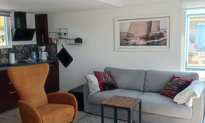 Stavoren Apartment | Holiday apartment boathouse