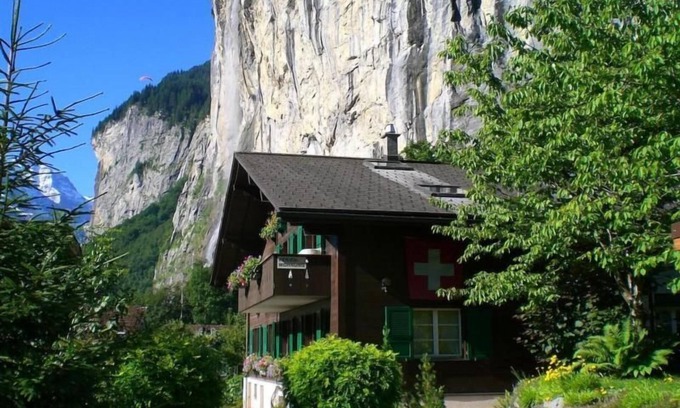 Lauterbrunnen Apartment | Holiday apartment Lauterbrunnen for 1 - 6 persons with 2 bedrooms - Holiday apartment in one or mult