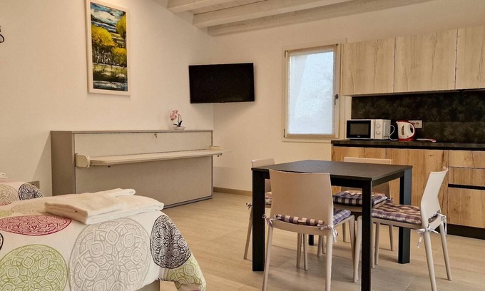 Codogne Apartment | Holiday apartment Codogne' for 1 - 3 persons - Holiday apartment
