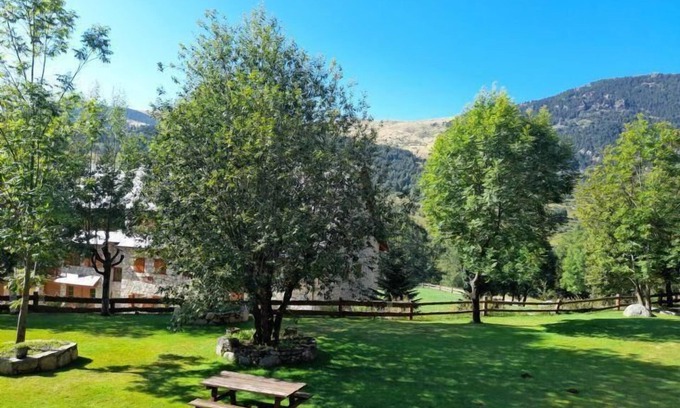 Pla de l'Ermita Apartment | Holiday apartment Caldes de Boi for 1 - 6 persons with 2 bedrooms - Holiday apartment in one or mult