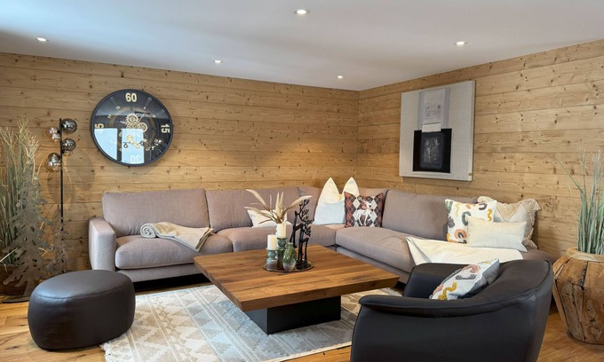Falera Apartment | Holiday apartment Falera for 1 - 8 persons with 3 bedrooms - Twin house