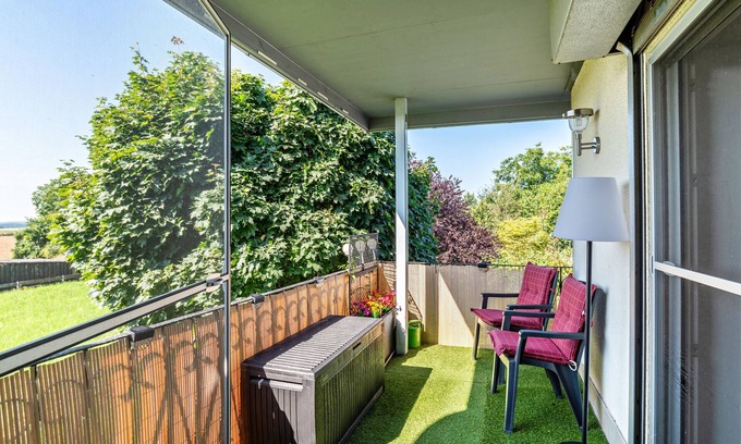 Weiler Apartment | Holiday Apartment 'Ferienwohnung Burgblick' with Balcony & Wi-Fi