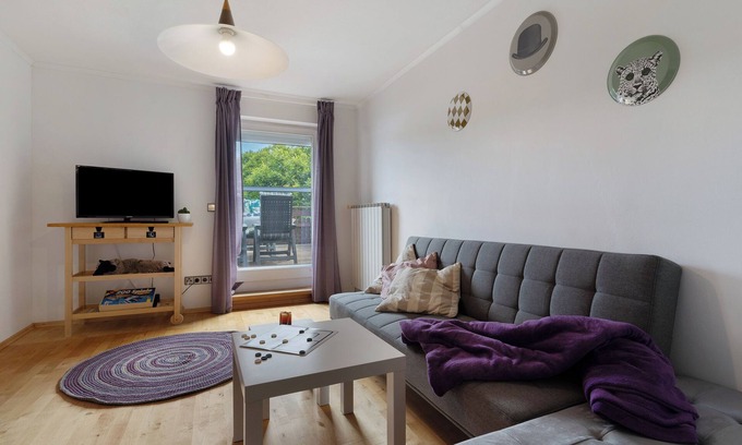 Leinstetten Apartment | Holiday Apartment "Feriendomizil Naturliebe" with Private Terrace & Wi-Fi