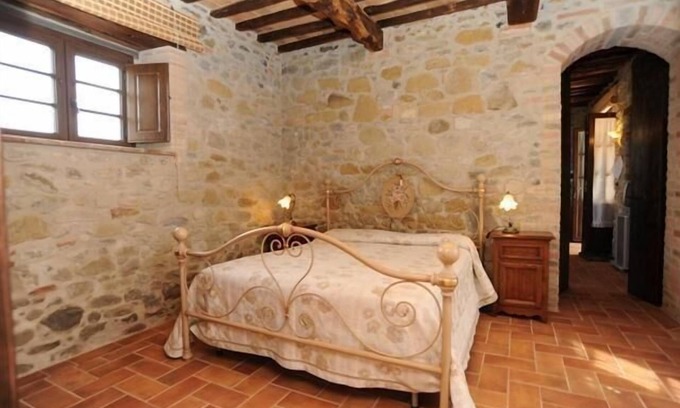 Fighille Other | Holiday apartment Fighille for 1 - 4 persons with 1 bedroom - Farmhouse