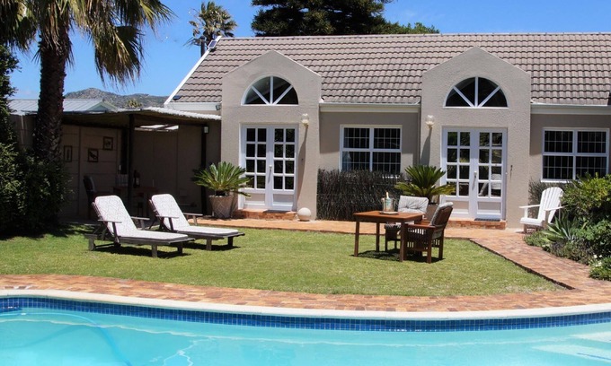 Sun Valley Apartment | Holiday apartment Fish Hoek for 1 - 3 persons - Holiday apartment